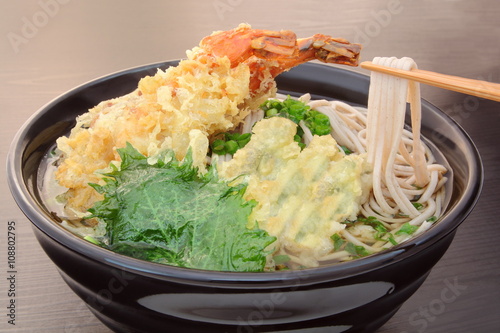 そば　天ぷら蕎麦　年越し蕎麦　箸上げ photo