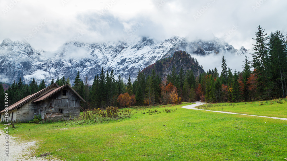 Autumn morning in the alps Autumn morning in the alps