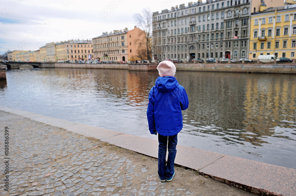 Fototapeta premium Kid girl in St. Petersburg