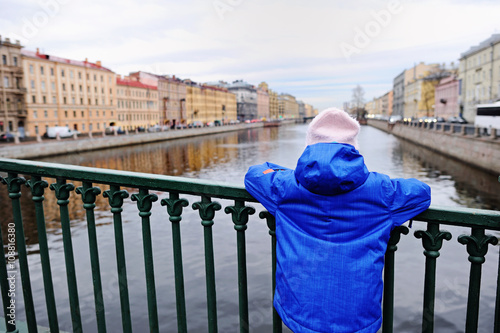 Kid girl in St. Petersburg © Alinute