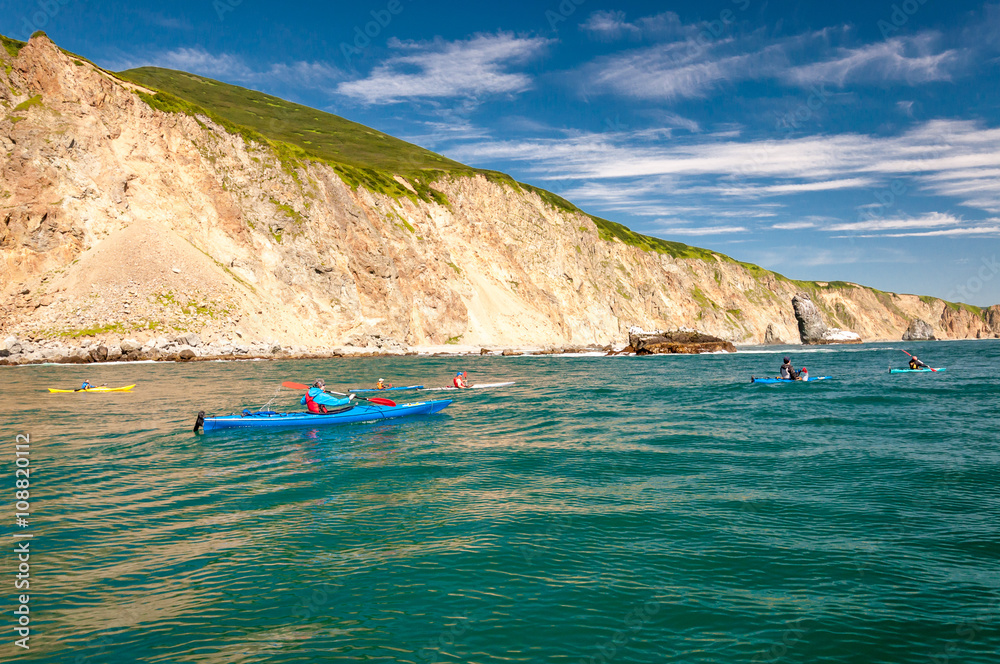 Fotografie Sea kayaking in Kamchatka