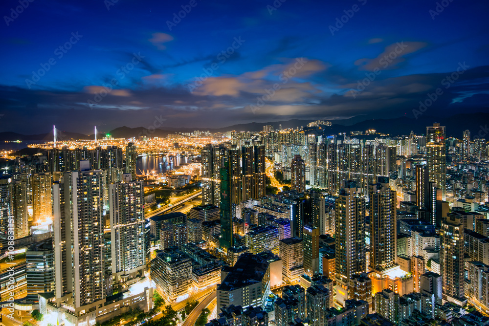 香港 高層ビルが立ち並ぶ光景 夕景・夜景 香港 高層ビルが立ち並ぶ光景 夕景・夜景