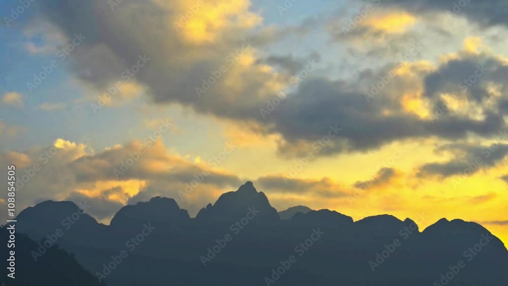 Time-lapse of Fansipan, a mountain in Vietnam, the highest in Indochina Time-lapse of Fansipan, a mountain in Vietnam, the highest in Indochina