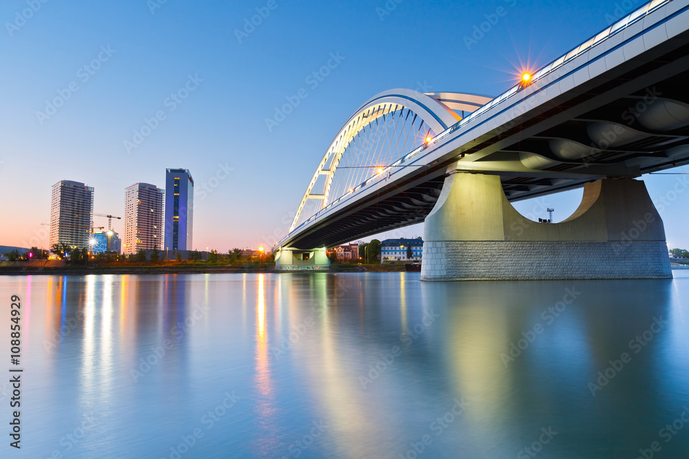 Fototapeta premium Apollo bridge over river Danube in Bratislava, Slovakia.