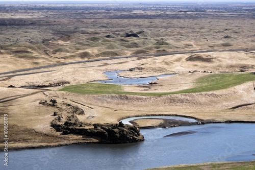Wasserlauf vom Systravatn in Island photo
