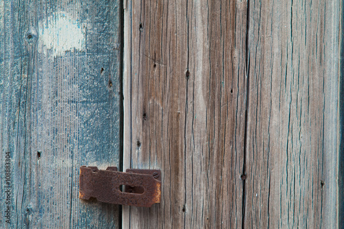 Rusty lock © resimone75