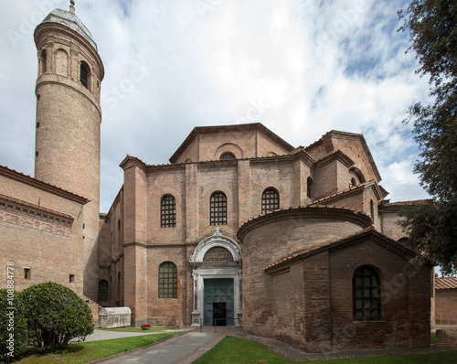 Basilica di San Vitale Ravenna photo