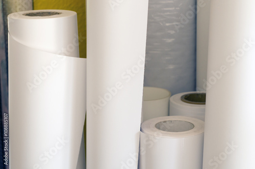 Roll paper