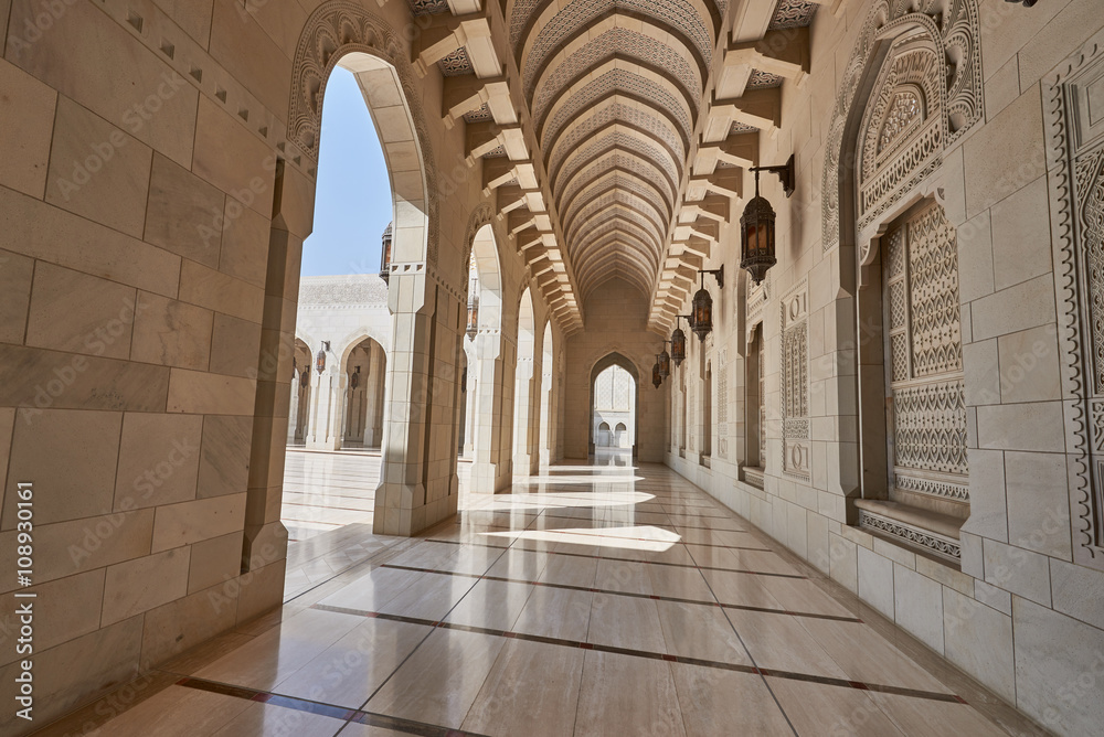 Sandstone cladded walls and floors in a mosque