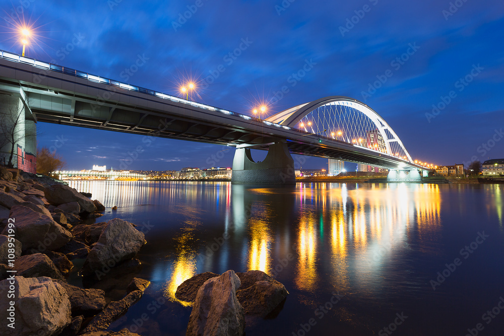 Naklejka premium Apollo Bridge Bratislava