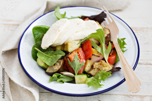 Grilled vegetables salad with mozarella