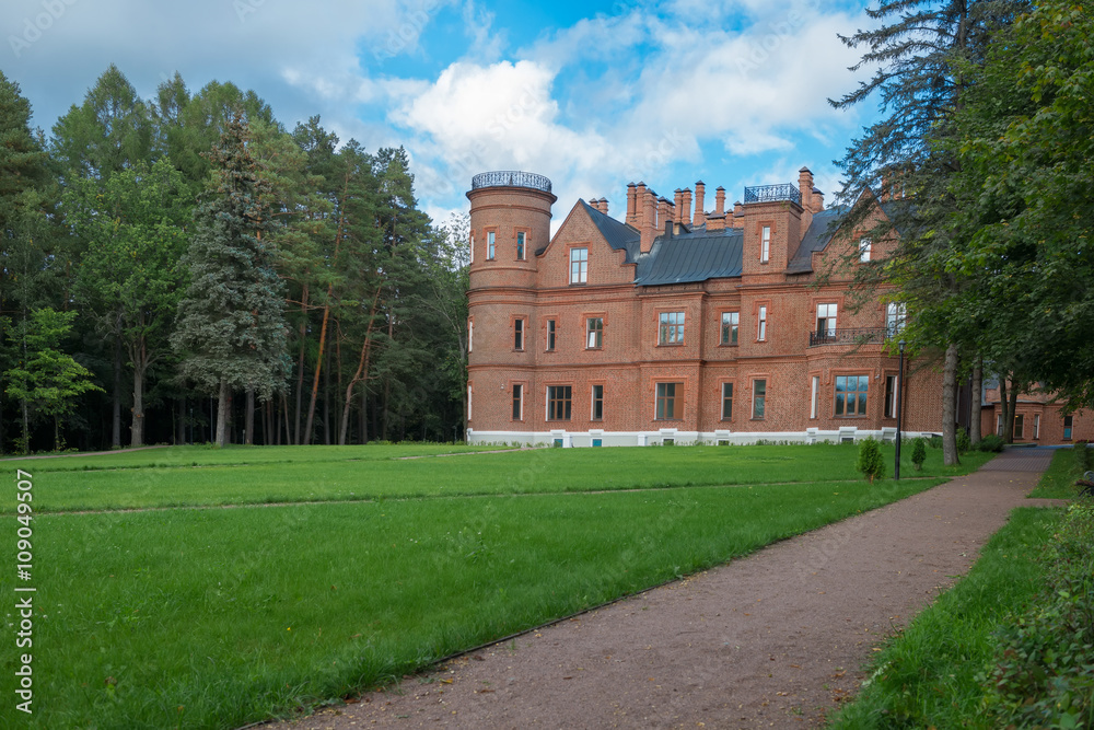 Castle Hero Battle of Borodino Shcherbatov in the Manor Vassilye