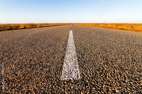 Φωτογραφία Beautiful image of a road in the middle of nowhere in Madagascar