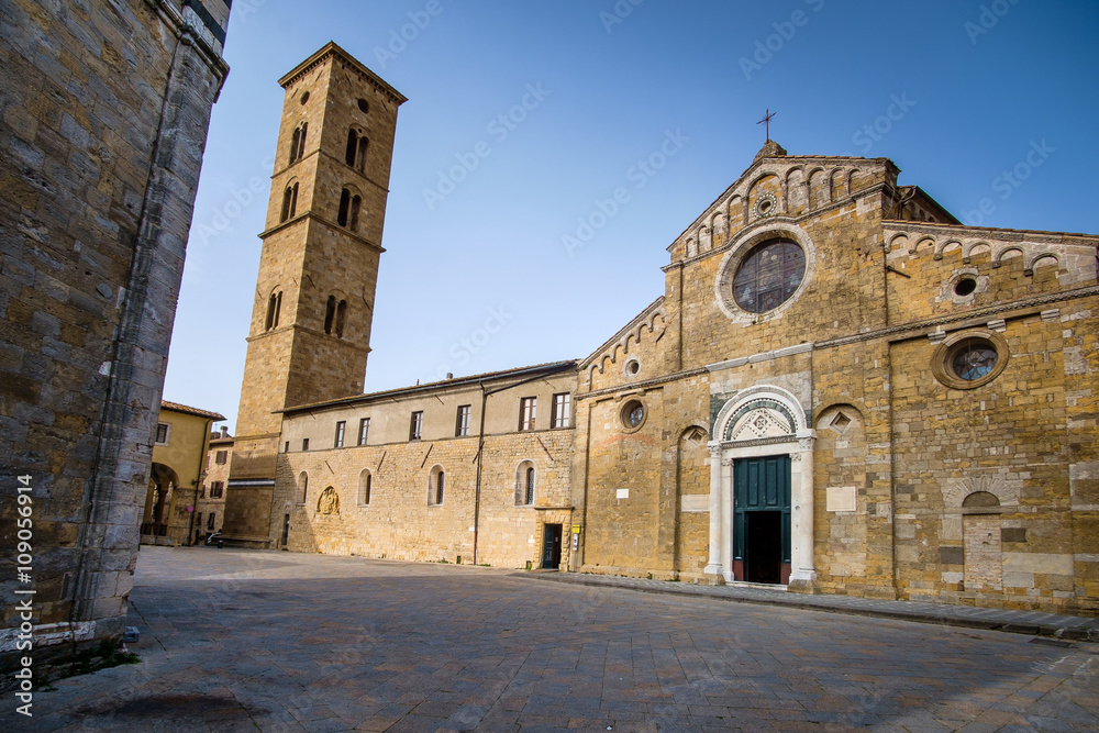 Italy, Tuscany, Volterra, Cathedral of Santa Maria Assunta