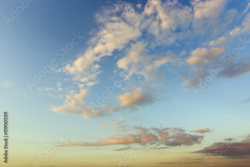 The sky with evening cloud