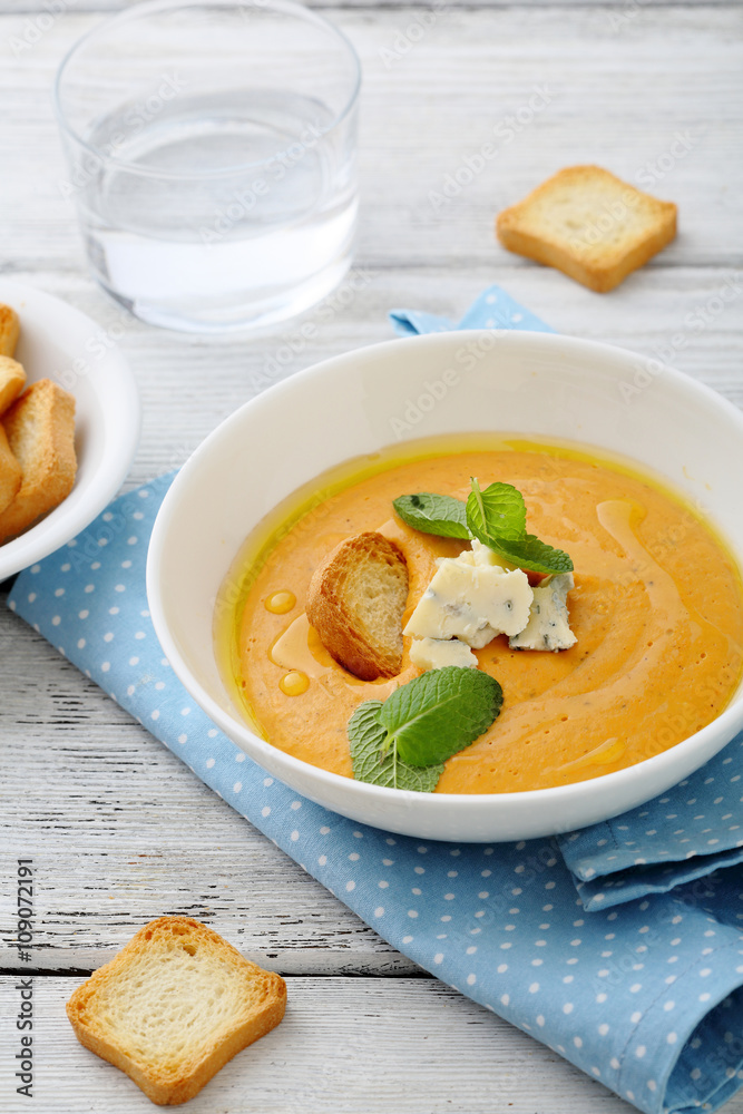pumpkin soup with cheese and peppermint pumpkin soup with cheese and peppermint