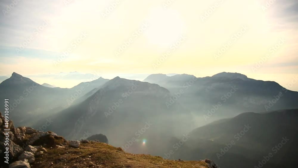 Coucher de soleil sur Chamechaude (Chartreuse / Isère)