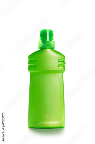 Fotografía plastic container isolated on white background