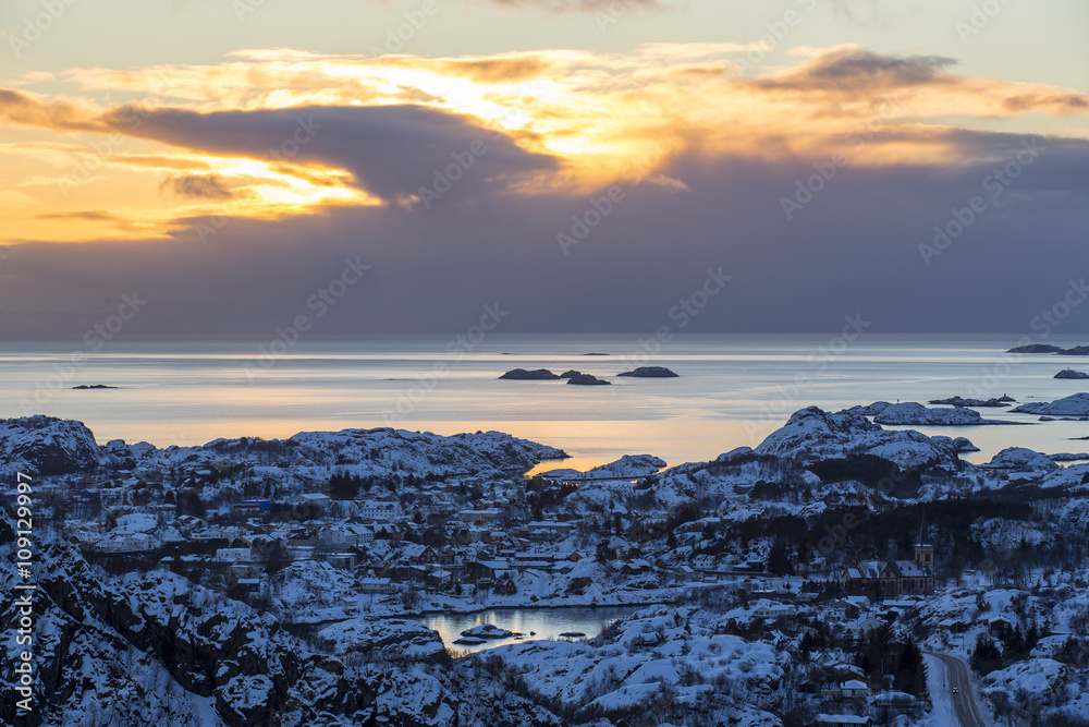 Vestfjord coastal area near Kabelvag on Lofoten Islands, Austvagoya, Nordland, Norway