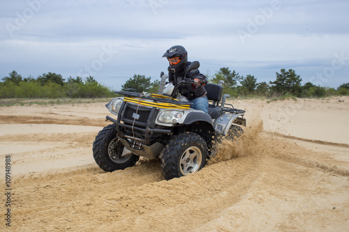 Racing ATV is sand. © trek6500
