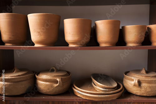 Handicraft Pottery