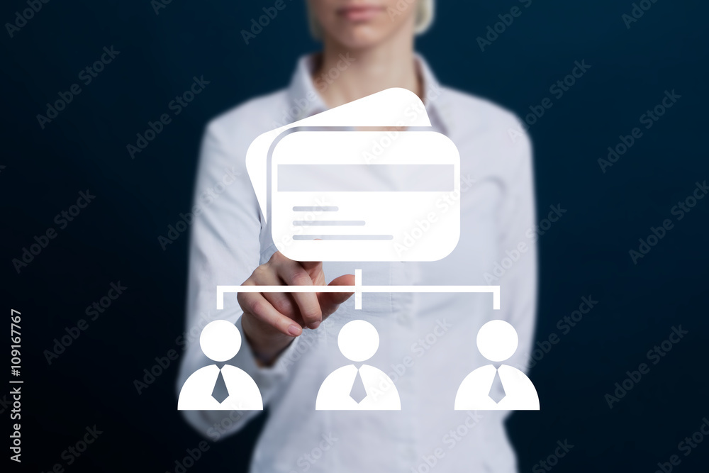 Obraz premium Business woman press web button credit card