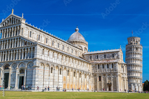 Leaning tower and Pisa cathedral