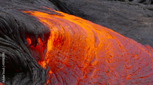 Hawaii Lava Flow 4K