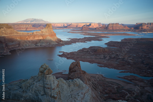 lake powel sunlit