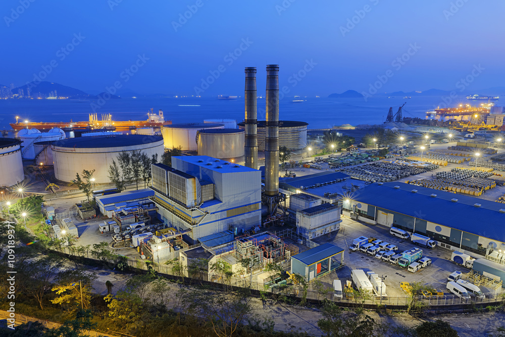 Obraz premium power station night