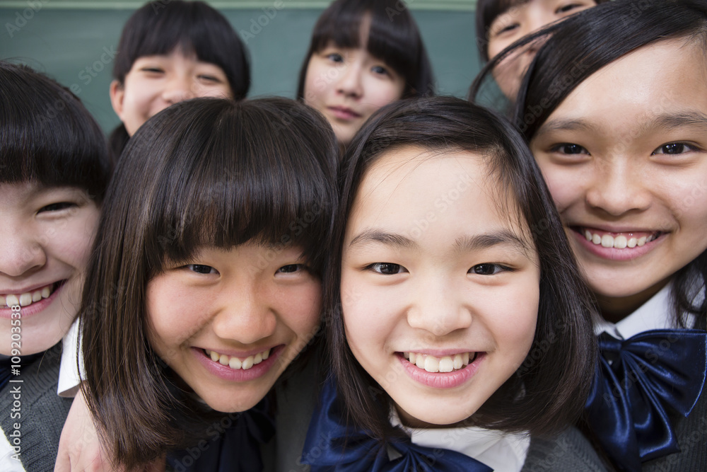 元気な女子生徒達 元気な女子生徒達