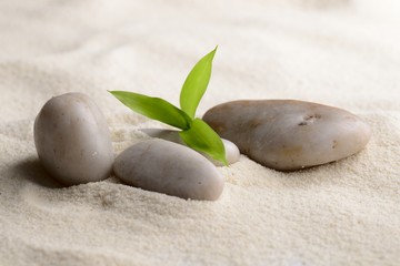 Keuken achterwand Stenen in het zand Bamboe en zen stenen rust  © Pavel Timofeev