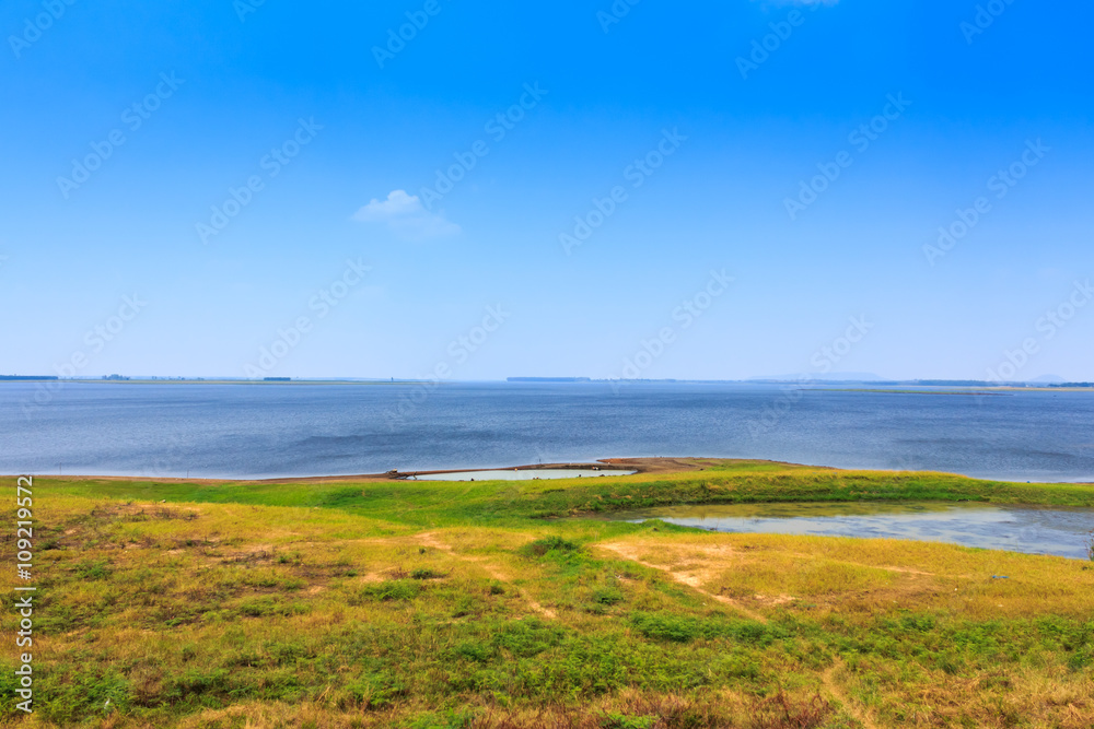 Obraz premium view of the sea background