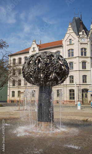 Freundschaftsbrunnen in Zwickau photo