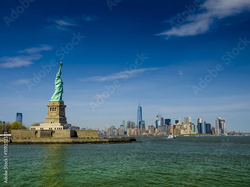 Statue of Liberty on a sunny day © DWP