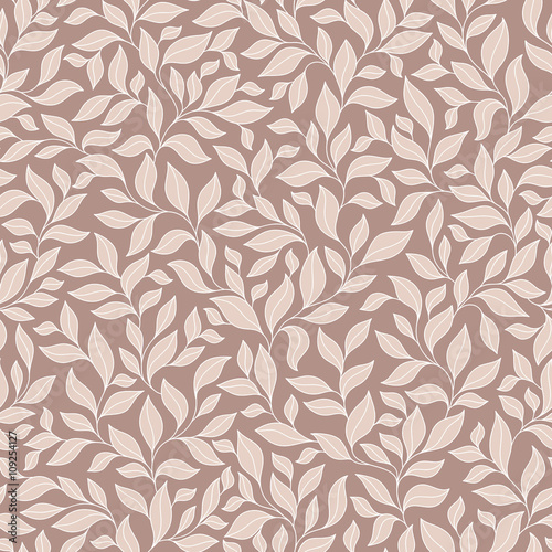 Abstract beige seamless pattern with leaves. © photo-nuke