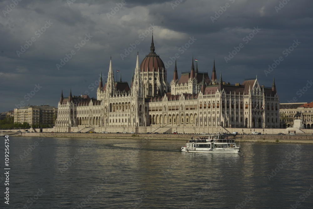 Fototapeta premium Budapest Parlament