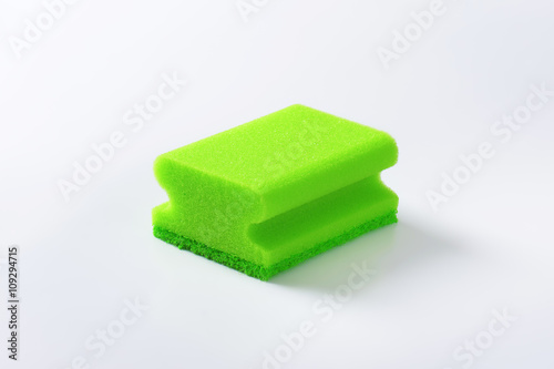 green kitchen sponge