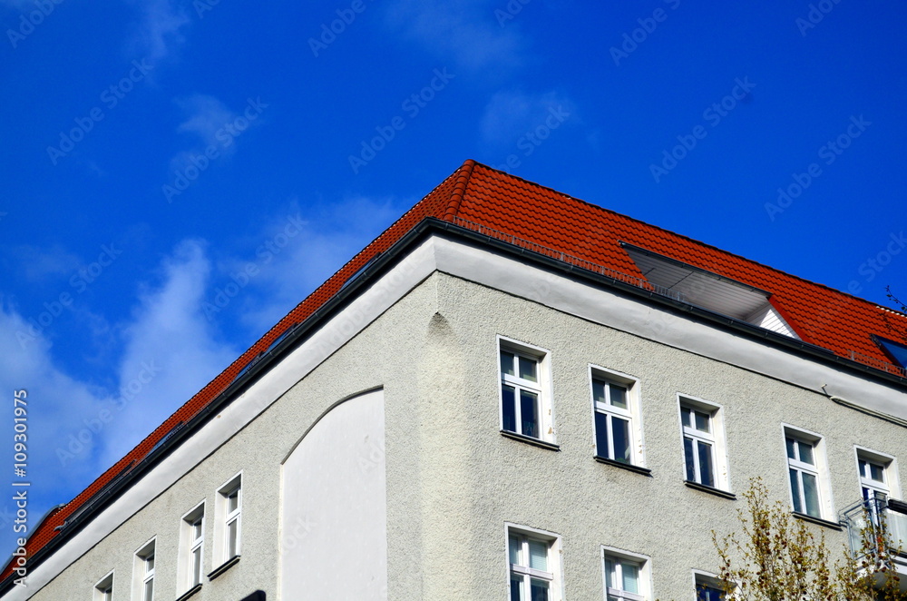 Obraz premium typical german old building in berlin