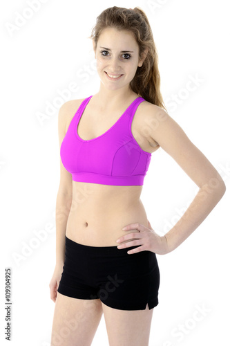 Frau beim Sport trägt Sportbekleidung für Workout, Fitness und Training 