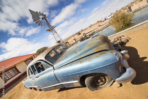 Vintage car in front of the Lodge Canyon Roadhouse