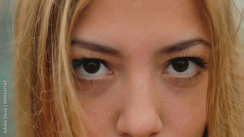 girl blonde look flirting big eyes slow motion girl blonde look flirting big eyes slow motion