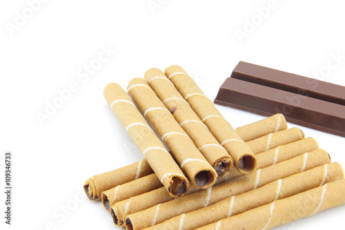 wafer rolls with chocolate bars