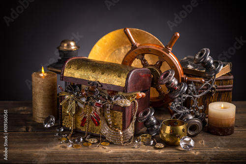 Composition of treasure chest