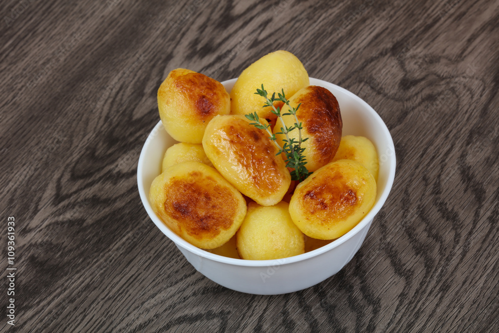 Golden backed potato