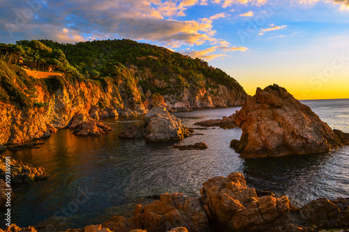 Sunrise on the cliff in Costa Brava © andreyshapovalov