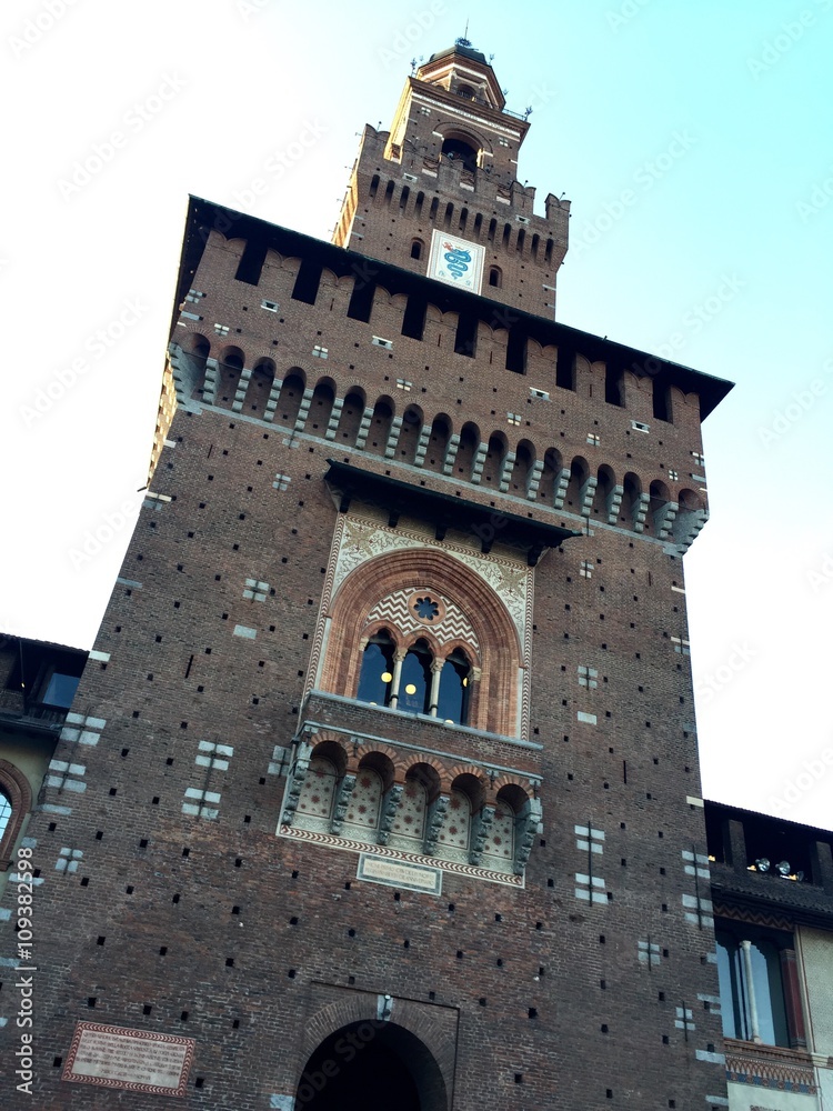Fototapeta premium Milano, la torre del Filarete - castello Sforzesco