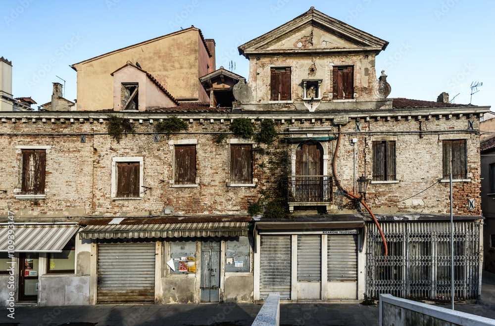 Abandoned renaissance building in Chioggia, Italy