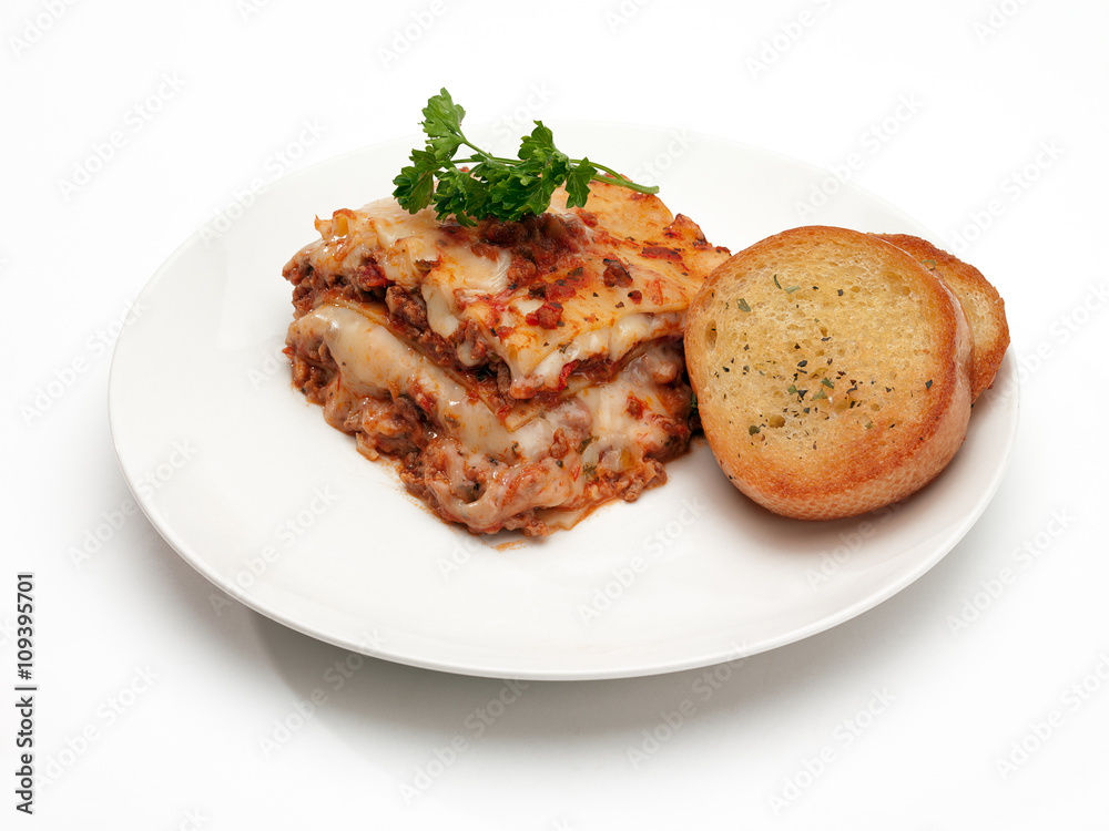 lasagna with garlic bread