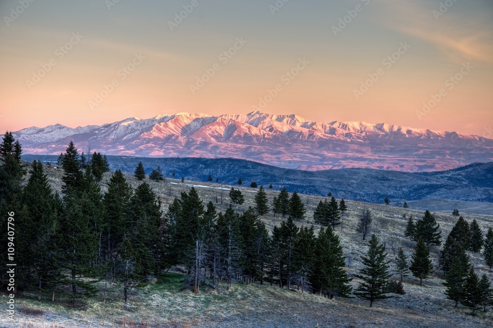 Obraz premium Crazy Mountains Sunrise